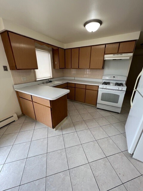 Foto del edificio - 6744 W Diversey Ave