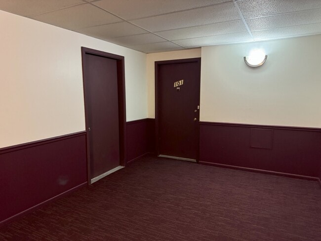 Building Photo - 8905 Knight Ave