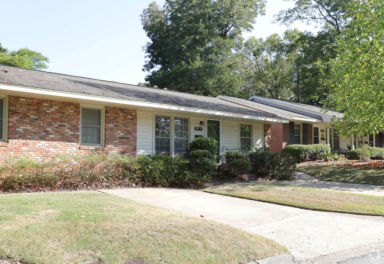 Building Photo - Wildwood Apartment Homes