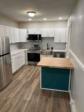 Building Photo - 112 Baltimore St