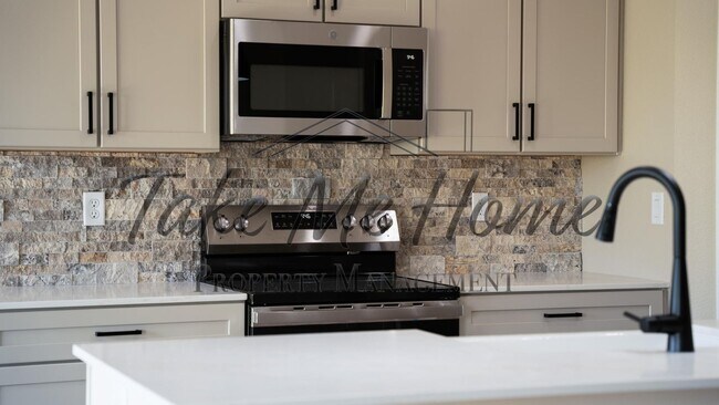 Foto del edificio - 3 Bedroom Home in Willard!