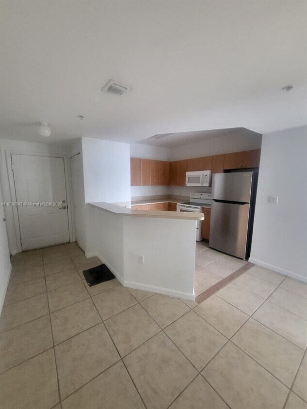 Foto principal - 119 SW 6th Ave