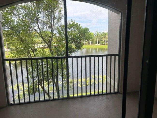 Building Photo - 2724 Anzio Ct