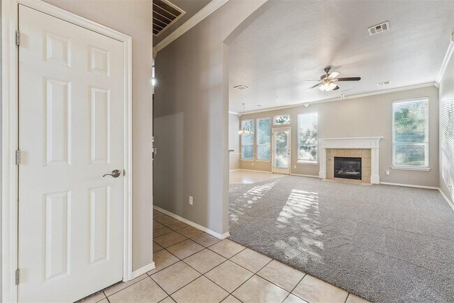 Foto del edificio - 16109 Panther Way