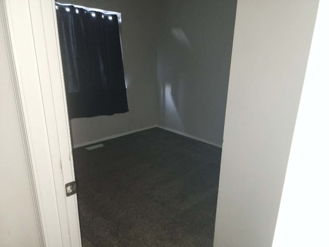 Foto del edificio - 2510 Sea Breeze St