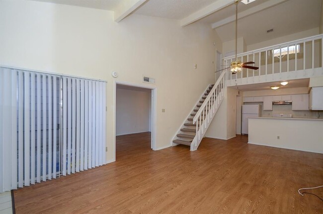 Building Photo - 6361 Cattails Ln
