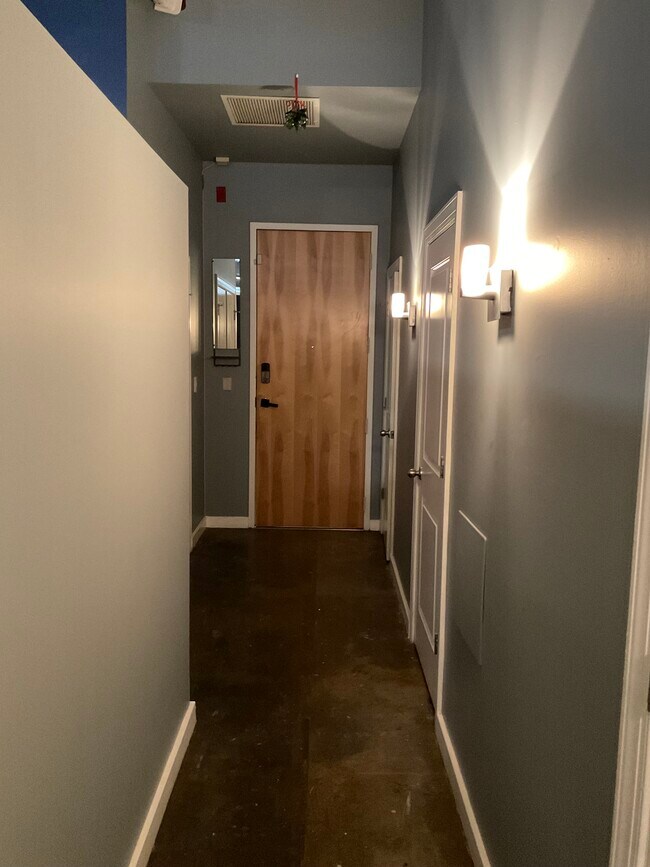 Foto del edificio - 701 Lamont St NW