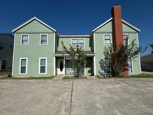 Foto del edificio - 2515 Bermuda Dr