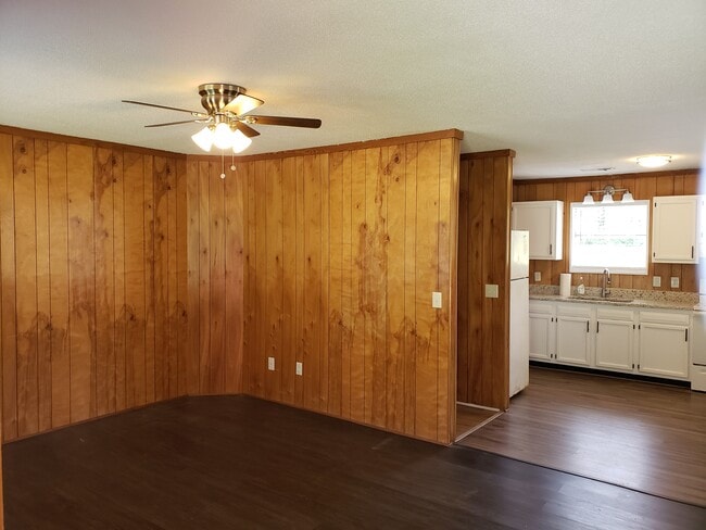 Building Photo - 5438 Sidbury Rd