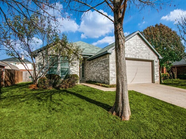 Building Photo - 213 Millford Rd