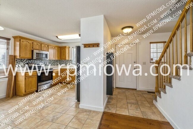 Foto del edificio - 9315 Kingman Dr