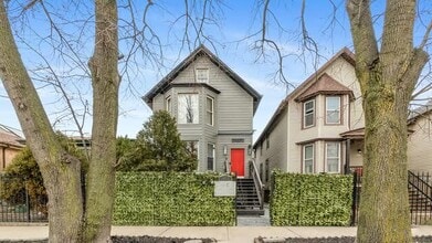 Building Photo - 3406 W Dickens Ave