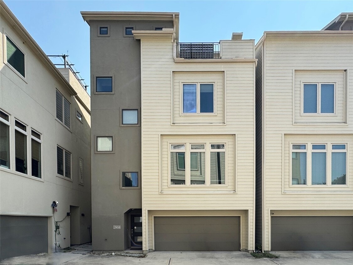 Foto principal - 2905 Gillespie St