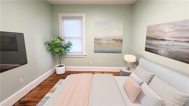 Building Photo - 78 Cypress St