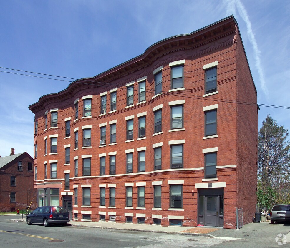 Building Photo - 63-71 West St