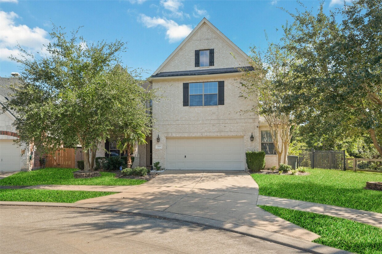 Foto principal - 5619 Honey Brook Ct