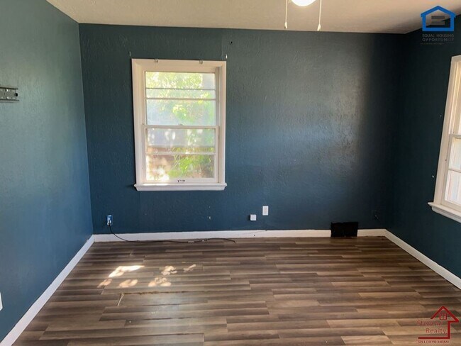 Foto del edificio - 2811 NW 21st Pl