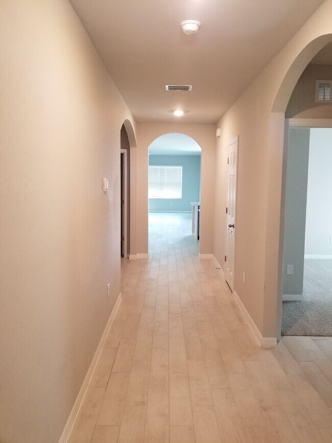 Building Photo - New Construction - DR Horton Builders
