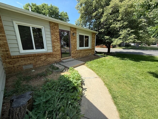 Building Photo - Updated Energy Efficient 3-Bedroom Home in...