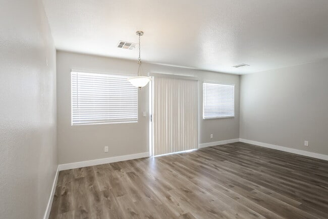 Building Photo - 2739 Wild Cactus Ct