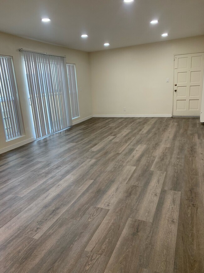 Foto del edificio - 4730 W 173rd St