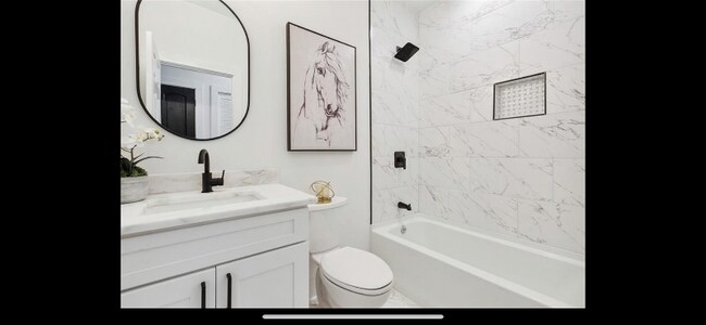 Foto del edificio - 2558 N Rocheblave St