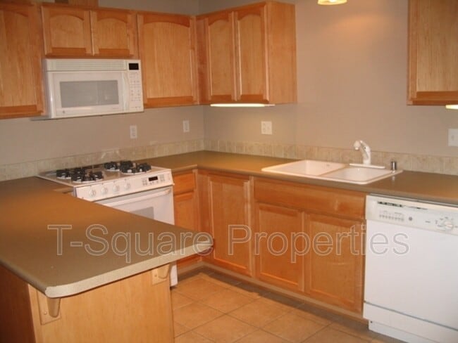 Building Photo - 21723 12th Ave W