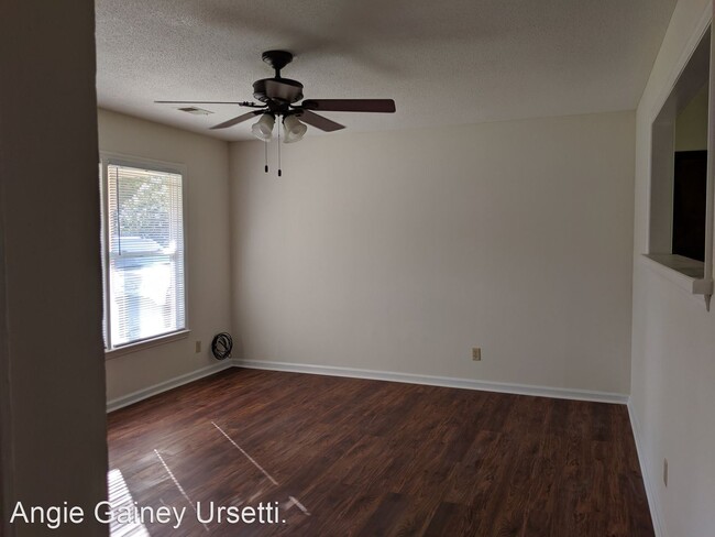 Building Photo - 3 br, 1.5 bath House - 223 Arbor Rd