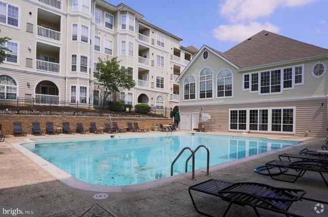Building Photo - 4551 Strutfield Ln