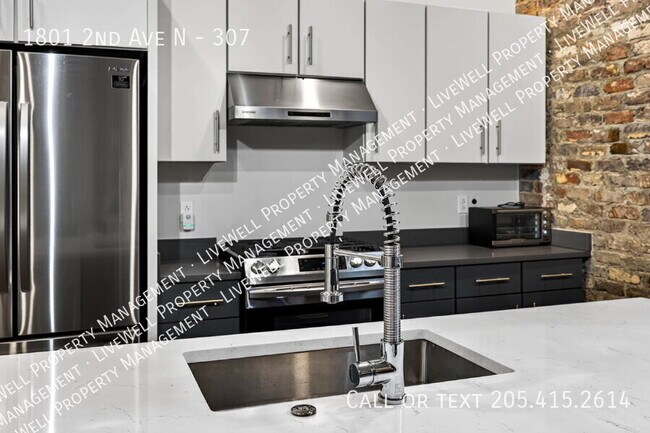 Foto del edificio - 1801 2nd Ave N