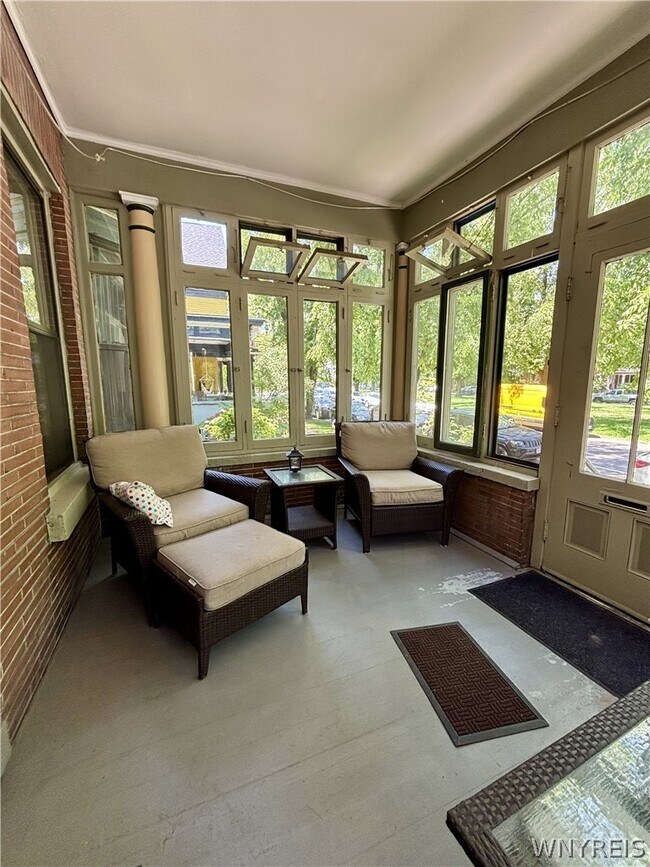 Foto del edificio - 115 Bidwell Pkwy