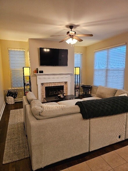 Foto del edificio - 7752 Porter House Dr