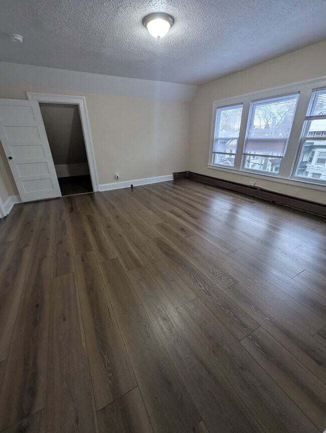 Foto del edificio - 478 Winthrop Ave