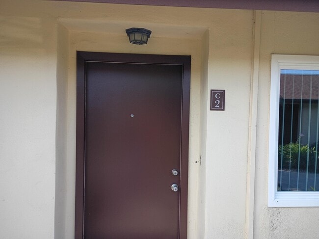 Photo - 4901 Heil Ave (Huntington Beach, CA) Apartment