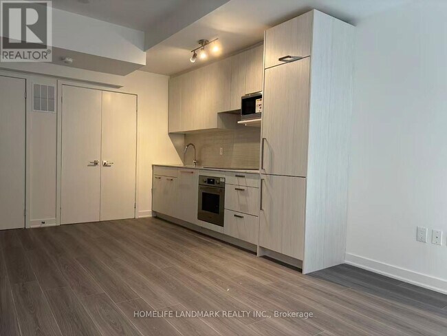 Building Photo - 71 Curlew Dr