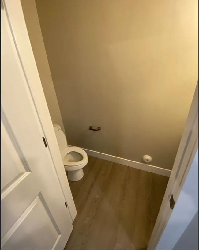 Foto del edificio - 3 Bedroom End-Unit Townhome in Cedar Bend – Great Cedar City Location