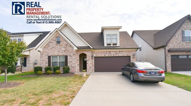 Foto del edificio - All brick 4 bedroom home plus Bonus room! Garage and covered patio!