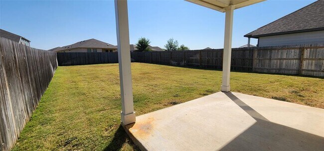 Building Photo - 244 Los Olives Ln