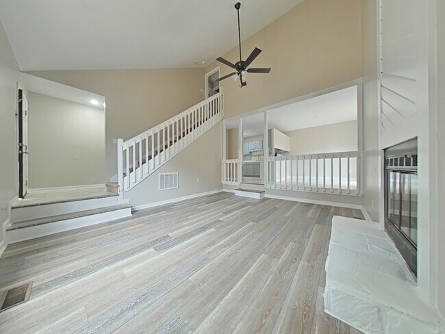 Foto del edificio - 6449 Kelmscot Ct