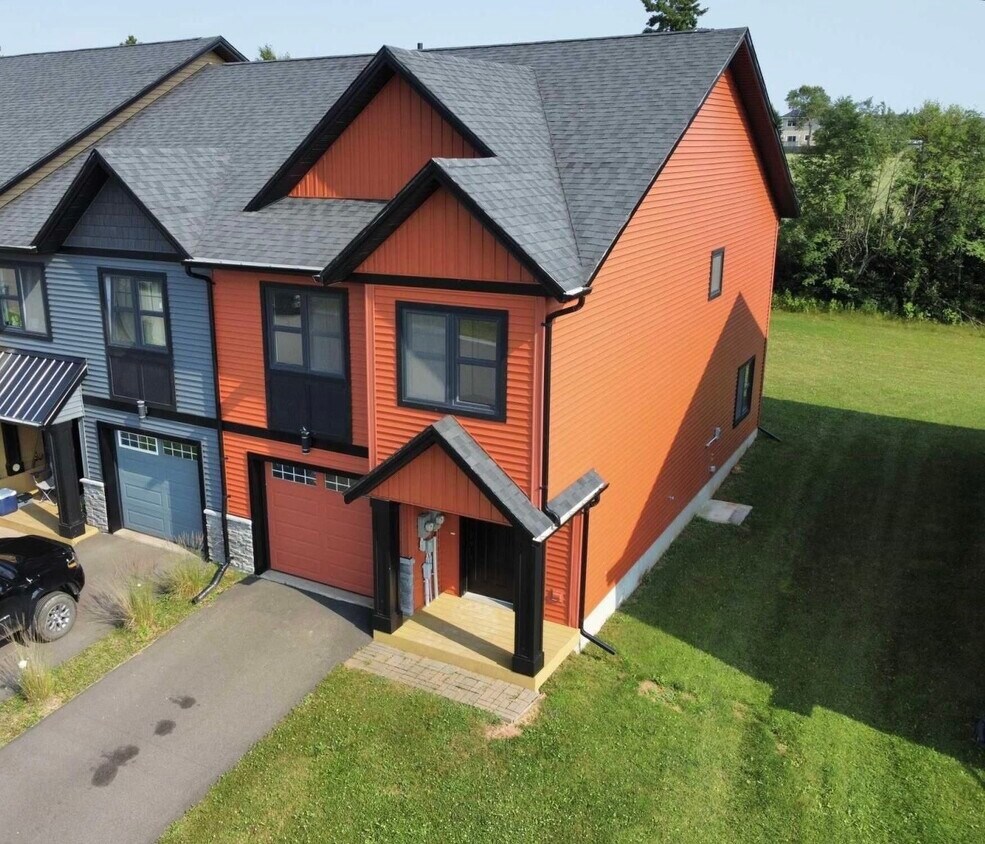 Primary Photo - 58 Enderis Ln
