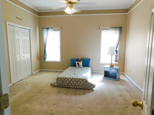 Building Photo - 1601 Timber Trail