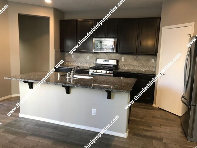 Building Photo - Stunning Mesa Del Sol Home