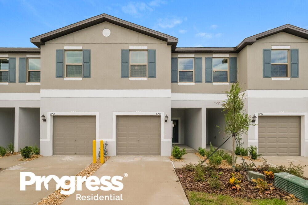 8286 Crescent Oaks Dr, New Port Richey, FL 34655 Townhome Rentals in