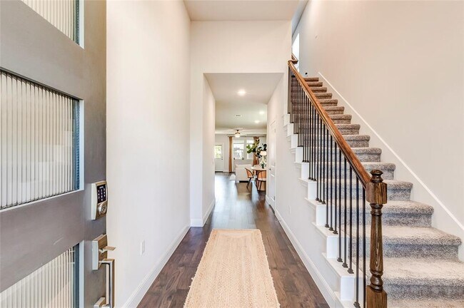 Building Photo - 15805 Oglethorpe Dr