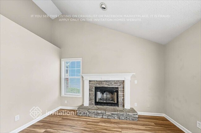 Foto del edificio - 4067 Mt Vernon Dr