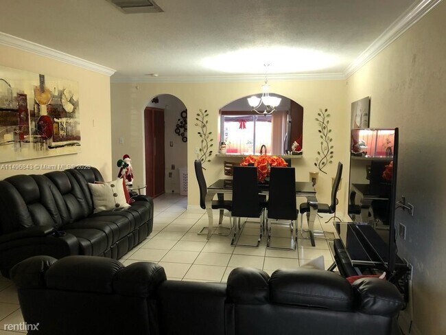 Foto del edificio - 3 br, 2.5 bath House - 7776 W 36th Ave Apt 4