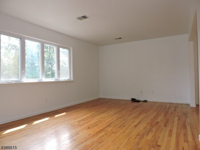 Foto del edificio - 315 Livingston St