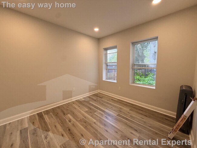 Photo - 74 Kirkland St Apartment