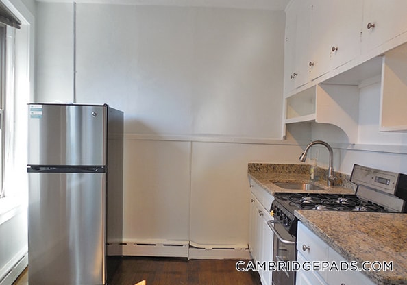 Building Photo - 106 Willow St