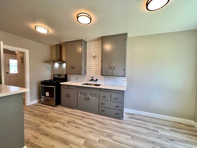 Foto del edificio - 2704 N Hunter St